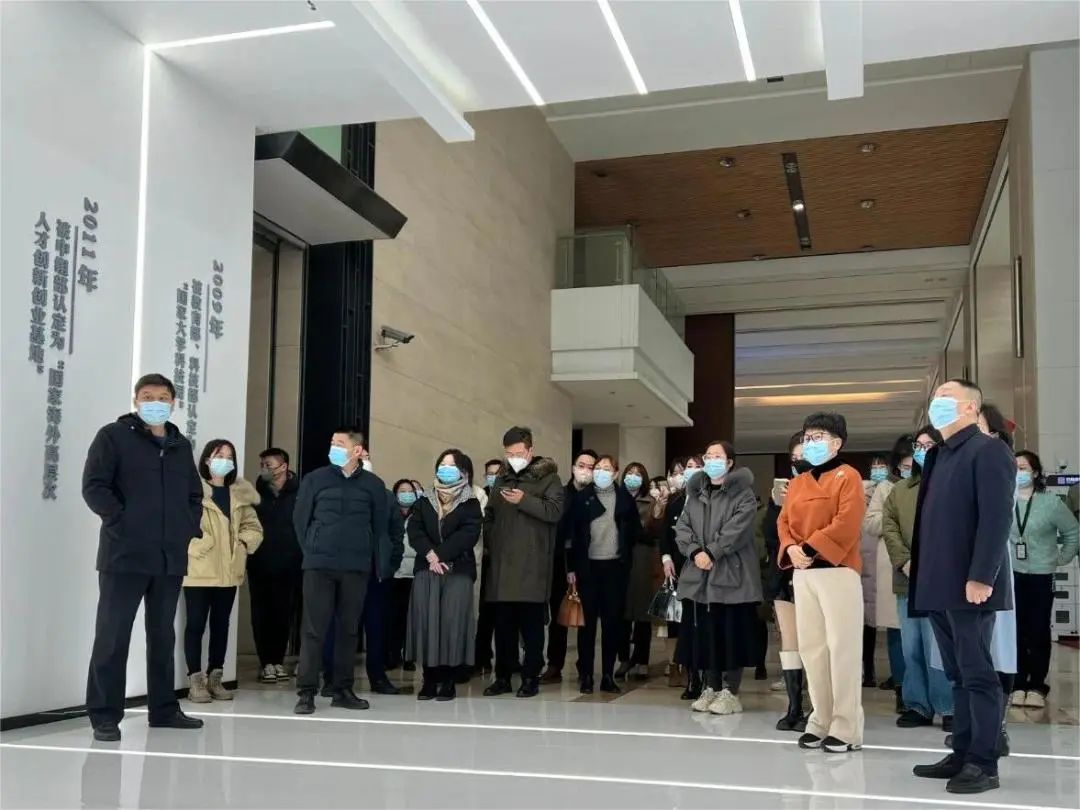 常州科教城商會(huì)組織參觀創(chuàng)新常州展示館和人才公寓